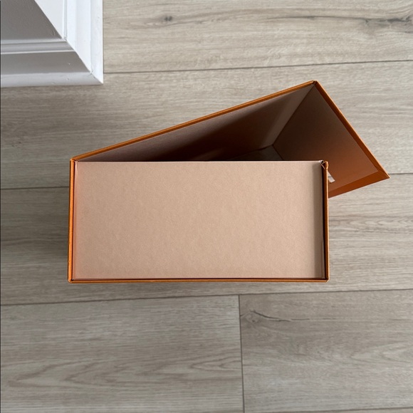 LOUIS VUITTON Authentic Large Shoe/Purse Flip Lid Box - Picture 6 of 7